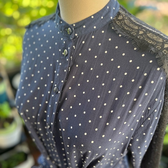 Zara Basic Polka Dot with Lace Midi Dress Navy Blue Tie Belt Medium EUC - Picture 3 of 9